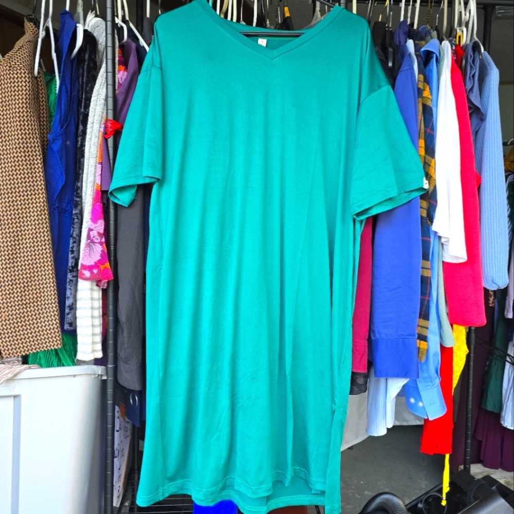 Green Casual Night Gown New Without Tags Size Large NWOT -$28 Fenteng